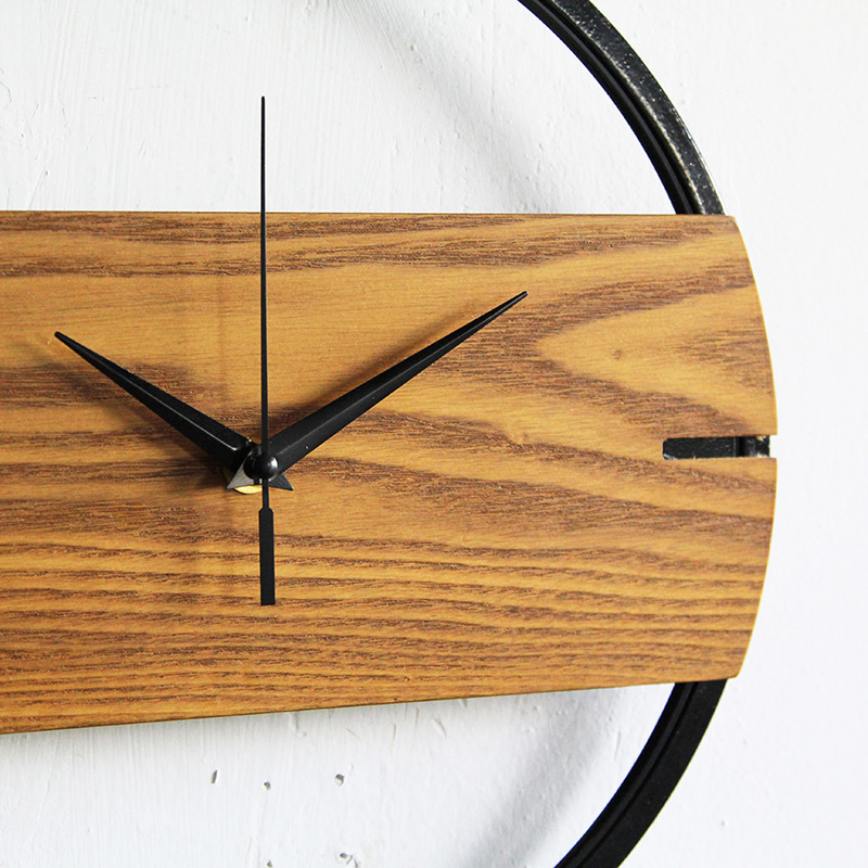 Nordic Arbor: Solid Wood Minimalist Silent Clock - Image 2