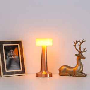 Vintage Metal Table Lamp - Rechargeable Cordless LED Desk Light - Nox Decor Lighting