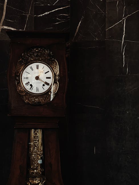 rustic grandfather clock styled interior, Nox Decor