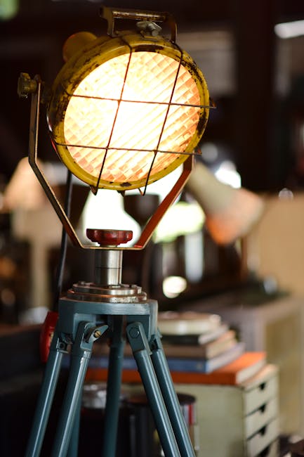 Vintage Industrial Tripod Floor Lamp: Discover the Nox Decor collection today 13 vintage industrial tripod floor lamp styled interior, Nox Decor