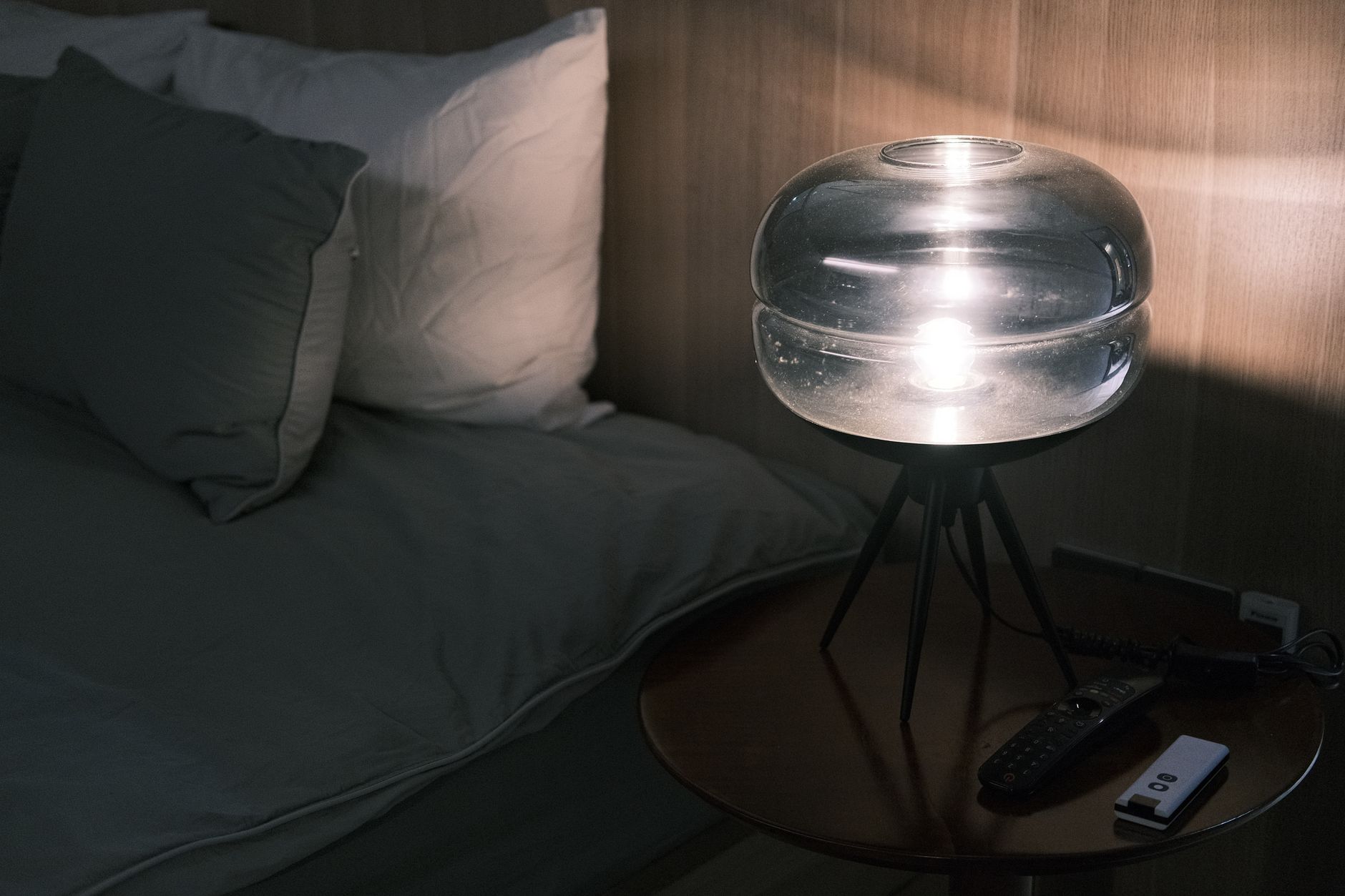 Chronos Steel: Modern Silent Metal Wall Clock